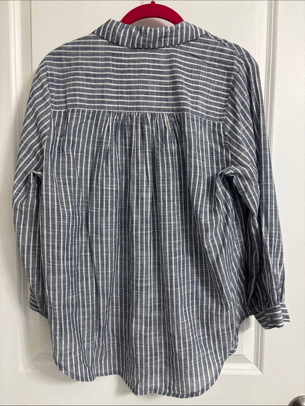 Michael Stars Light Blue & White Striped Button-Down Shirt - Picture 4 of 6